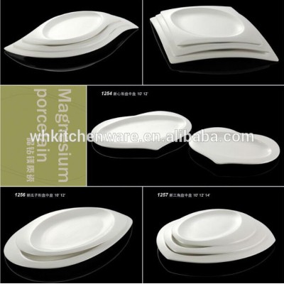 Good quality hotel and buffet magnesium white porcelain heart shape dish